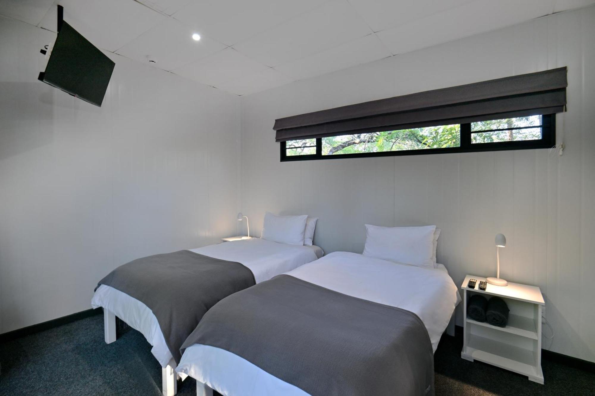 Sleepover Kruger Gate Skukuza Rom bilde